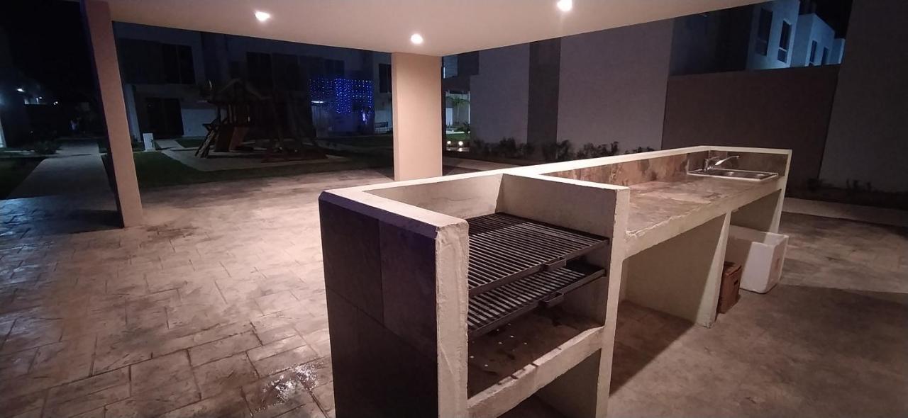 La Ceiba Villa Playa del Carmen Dış mekan fotoğraf